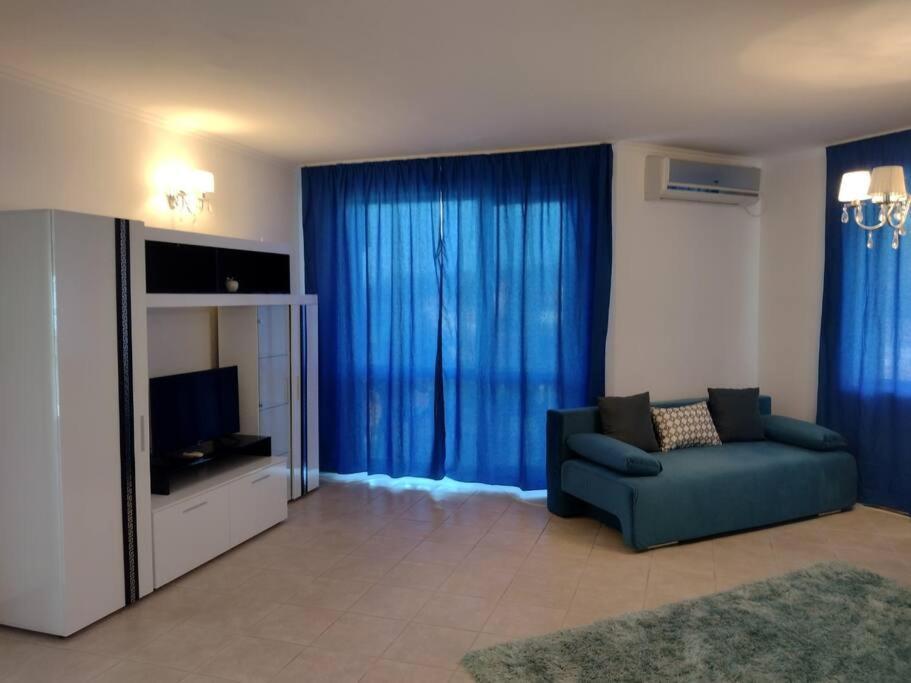 Luxury Seaview 2-Bedroom Apartments Blue Elephant بالشيك المظهر الخارجي الصورة